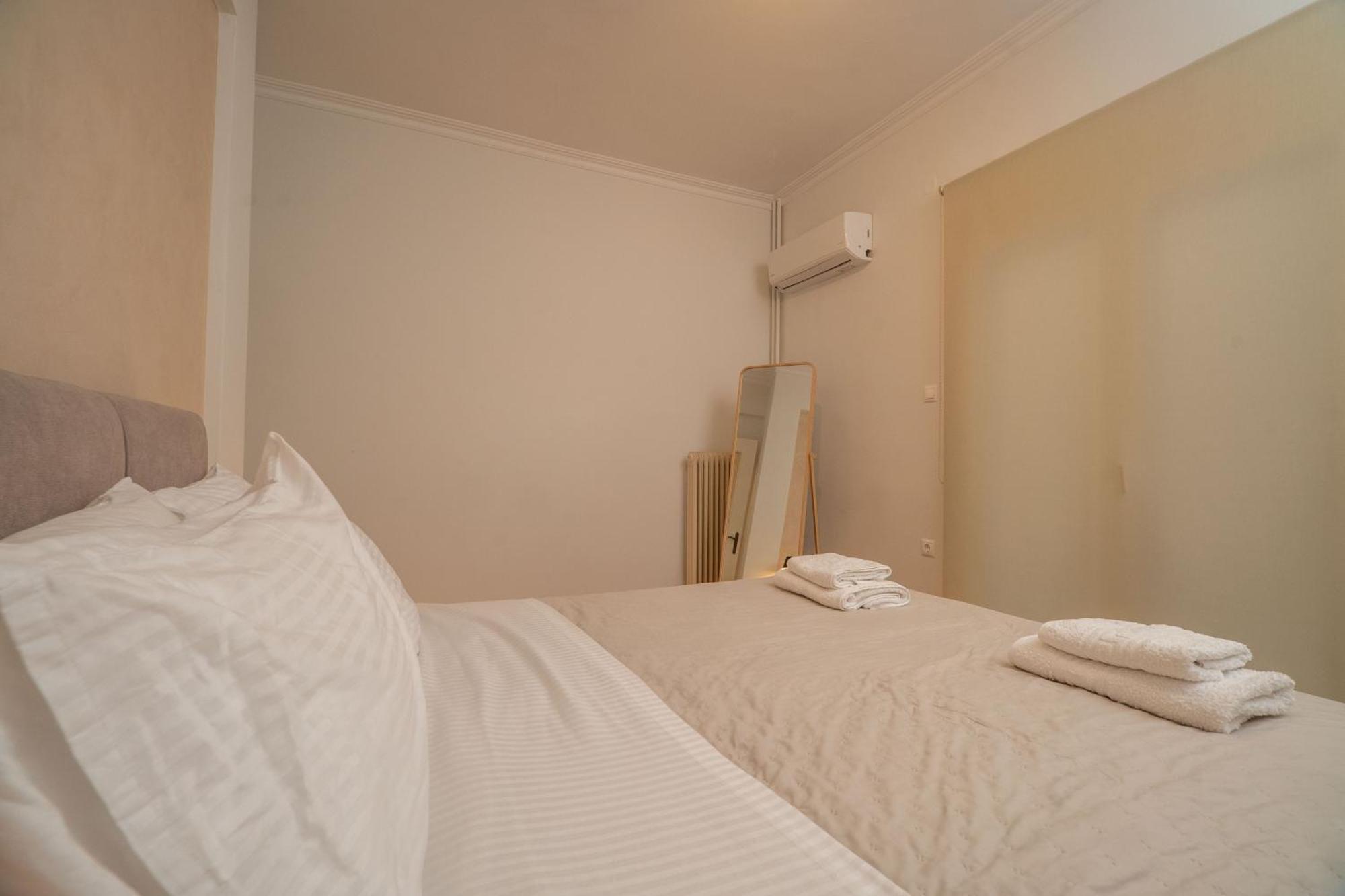 Madan Apartment - Chania City Center Ngoại thất bức ảnh